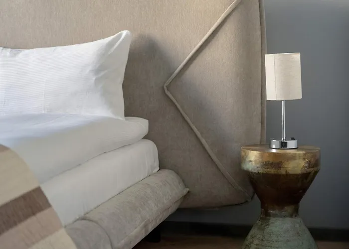 公寓 Elegant In For Remote Work With Parking And Balcony By Renters *